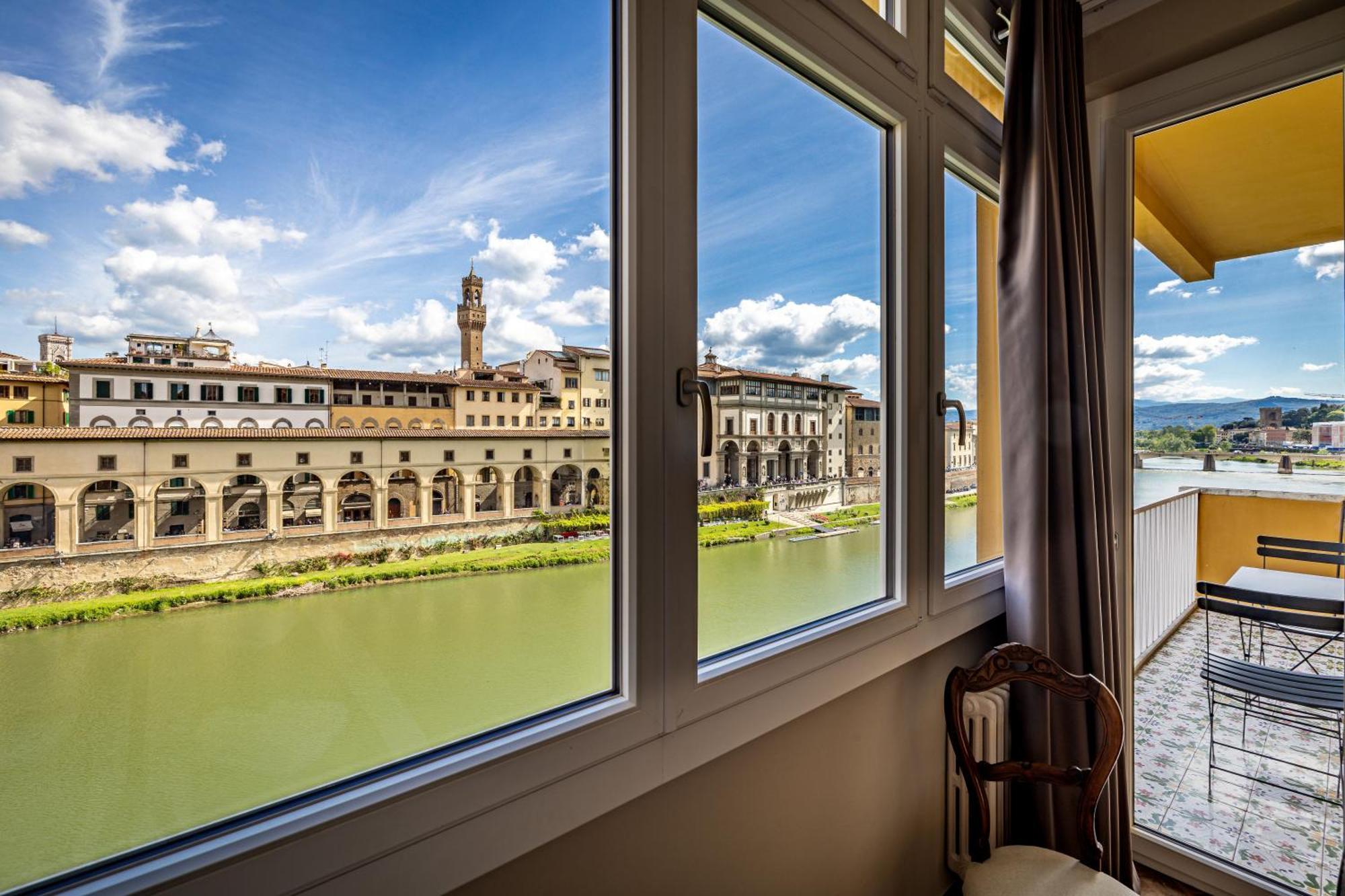 Yd Balcony On Pontevecchio View Daire Floransa Dış mekan fotoğraf